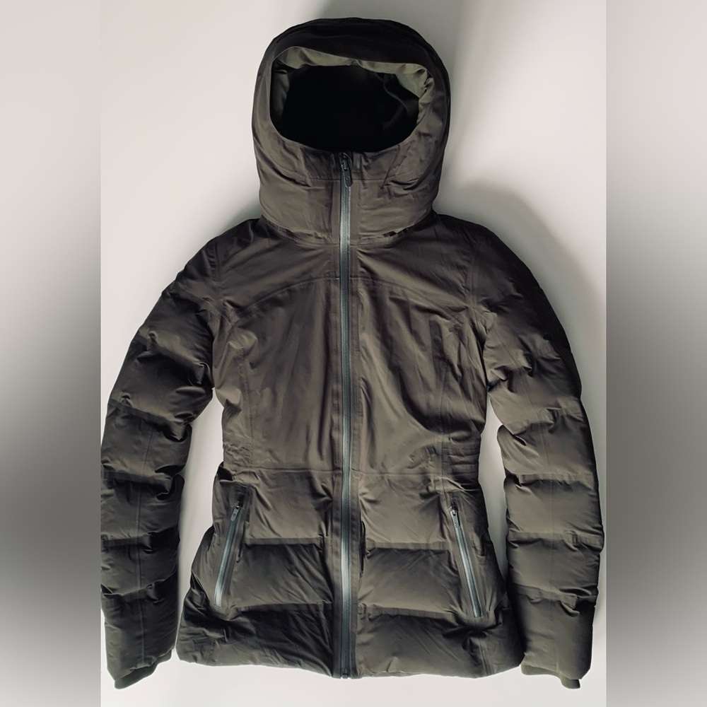 ⭐️Host Pick⭐️ Lululemon Sleet Street Jacket
